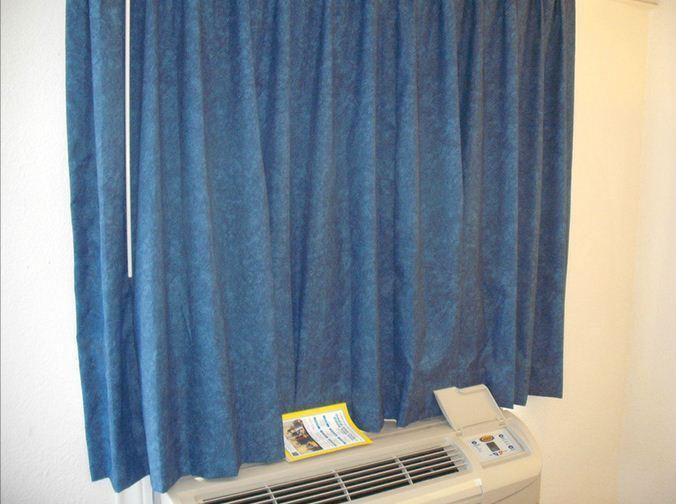 Caravan Inn Stephenville Room photo