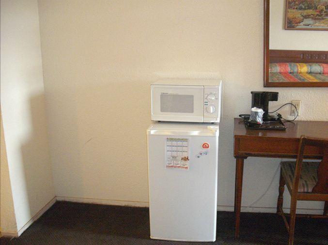Caravan Inn Stephenville Room photo